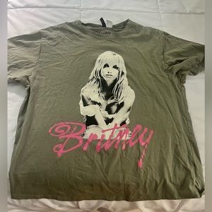 britney spears graphic tee
